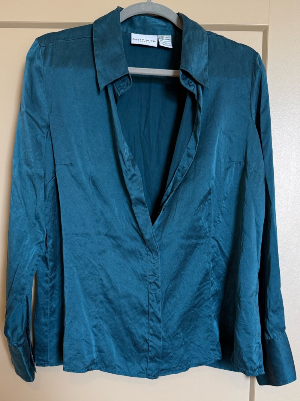 Jaclyn Smith Teal-Green 100% Silk Button-Down Blouse